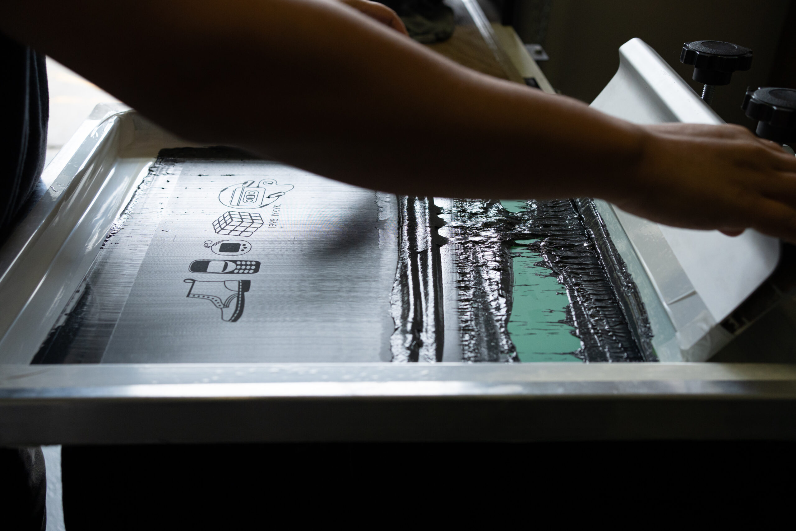 NWB04644 On-site screen printing.